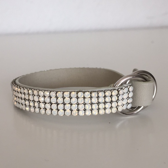 Swarovski Crystal Leather Bracelet Opalescent + Pineapple Jewelry Dish - Picture 4 of 12